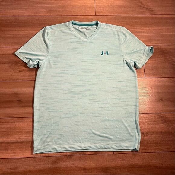 Under Armour Blue Athletic‎ Workout Shirt Women Medium Bin J-31 - Picture 1 of 4